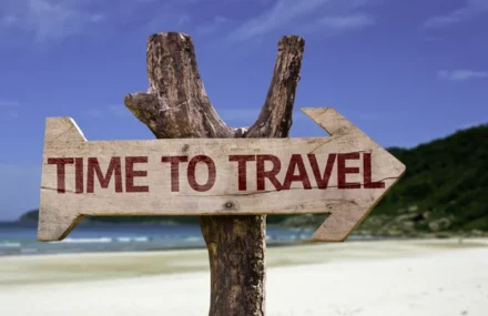 10 Tips to Survive Long Trips, with Style (and Sanity): A Guide for the Air Travelers